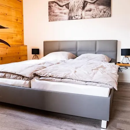 Neu Renoviertes Ferienhaus/wohnunng Kleine Auszeit Sonnenbuhl