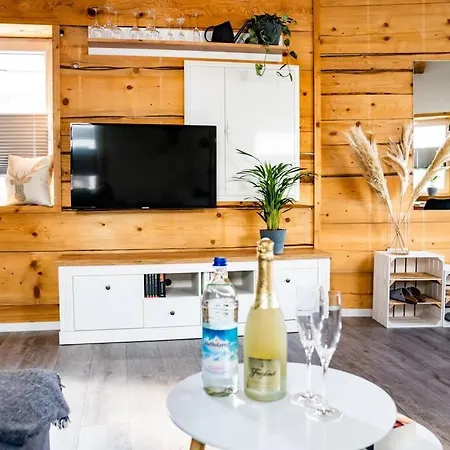 Neu Renoviertes Ferienhaus/wohnunng Kleine Auszeit *